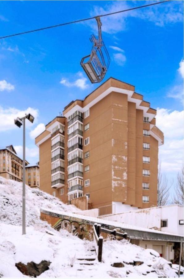 Al Lado De Plaza Apartment เซียร์ราเนบาดา ภายนอก รูปภาพ